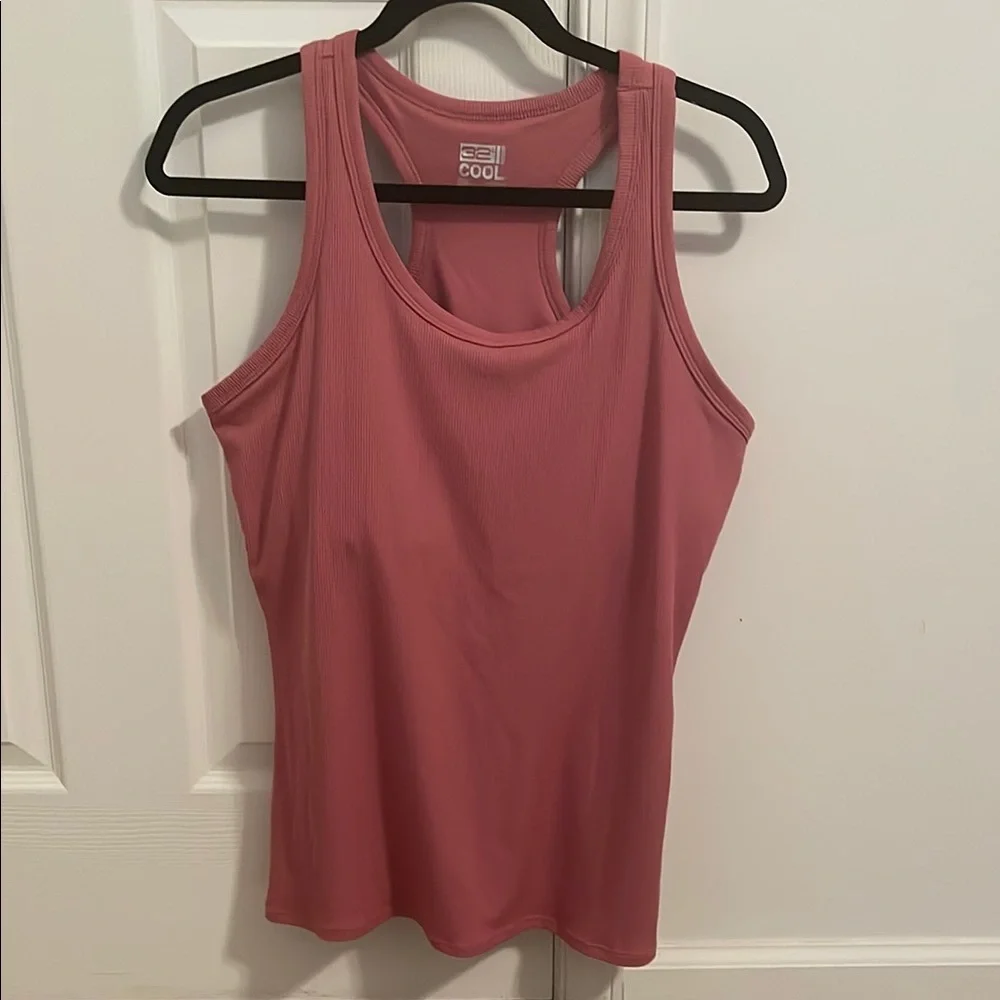 32 degrees Cool Pink Fitted with padding and shelf bra Tank Top - Picture 1 of 5